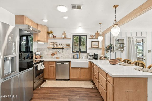 1922 W HOLLY Street, Phoenix, AZ 85009