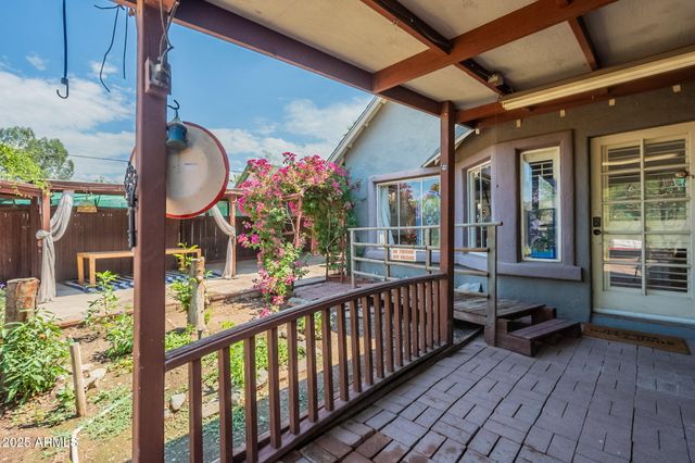 1922 W HOLLY Street, Phoenix, AZ 85009