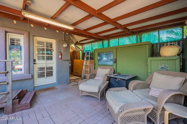 1922 W HOLLY Street, Phoenix, AZ 85009