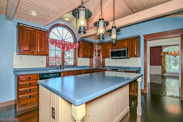 7290 Hunters Trail, Concord Twp, OH 44077