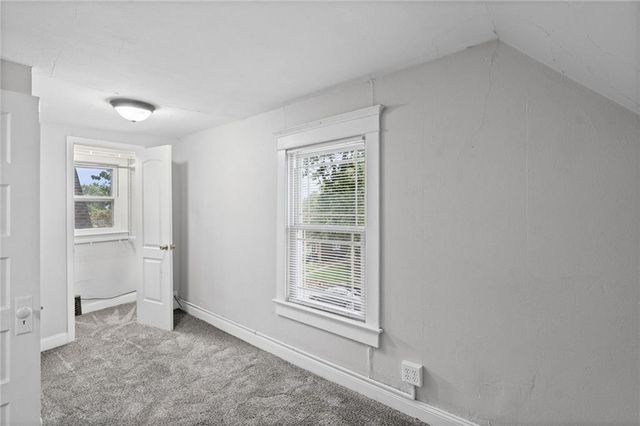 4333 Bell Street, Kansas City, MO 64111