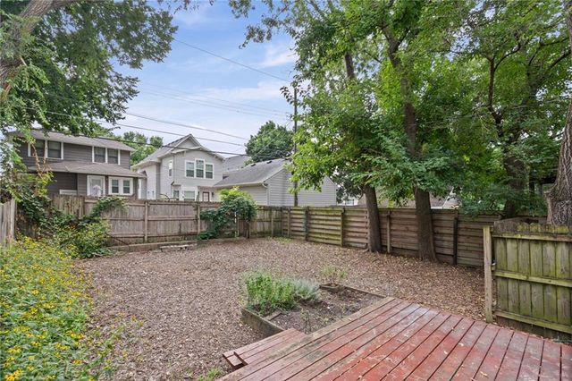 4333 Bell Street, Kansas City, MO 64111