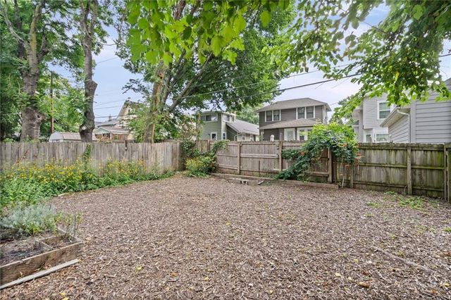 4333 Bell Street, Kansas City, MO 64111