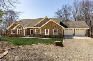 181 Abbey Road, Mcgrady, NC 28649