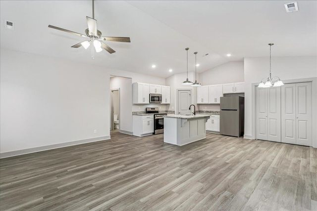 2941 S Bunker Hill Ct., Wichita, KS 67210