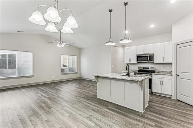 2941 S Bunker Hill Ct., Wichita, KS 67210