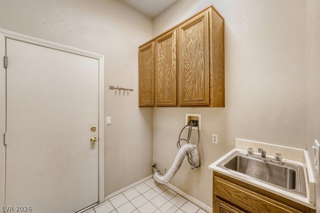 9529 Mountainair Avenue, Las Vegas, NV 89134