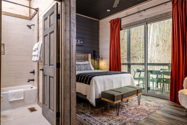 456 Winfield Heights Road, Gatlinburg, TN 37738