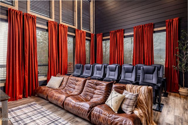 456 Winfield Heights Road, Gatlinburg, TN 37738