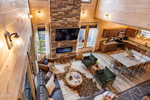 456 Winfield Heights Road, Gatlinburg, TN 37738