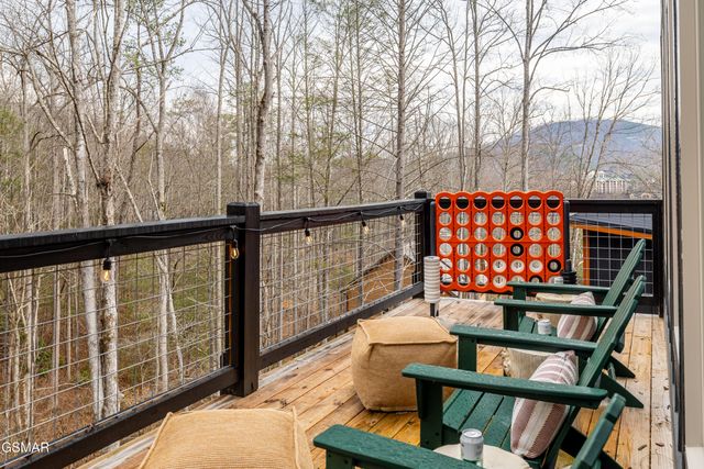 456 Winfield Heights Road, Gatlinburg, TN 37738