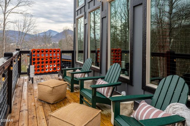 456 Winfield Heights Road, Gatlinburg, TN 37738