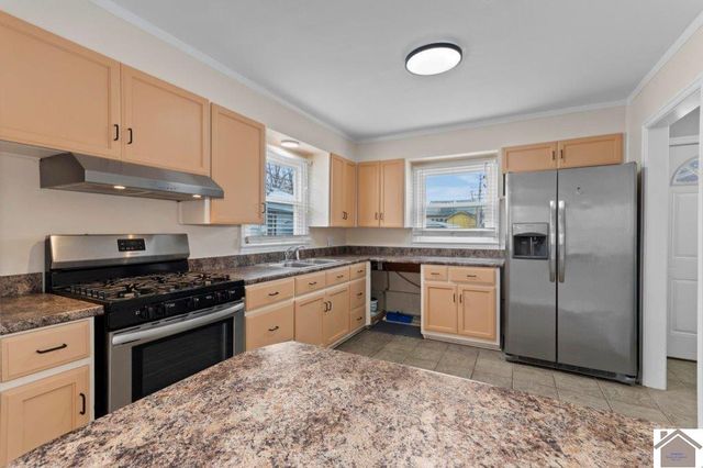 2222 Madison St, Paducah, KY 42001