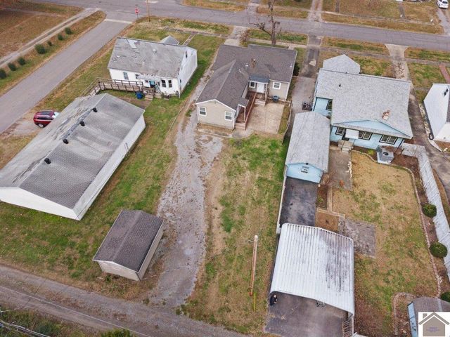 2222 Madison St, Paducah, KY 42001