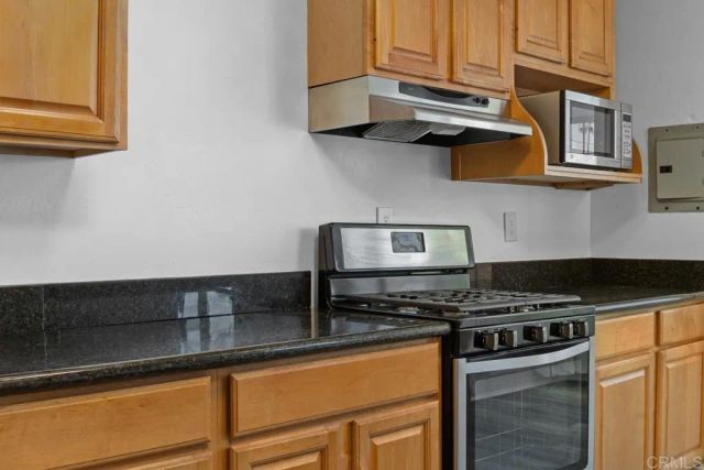 321 S Freeman Street, Oceanside, CA 92054