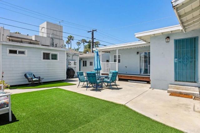 321 S Freeman Street, Oceanside, CA 92054