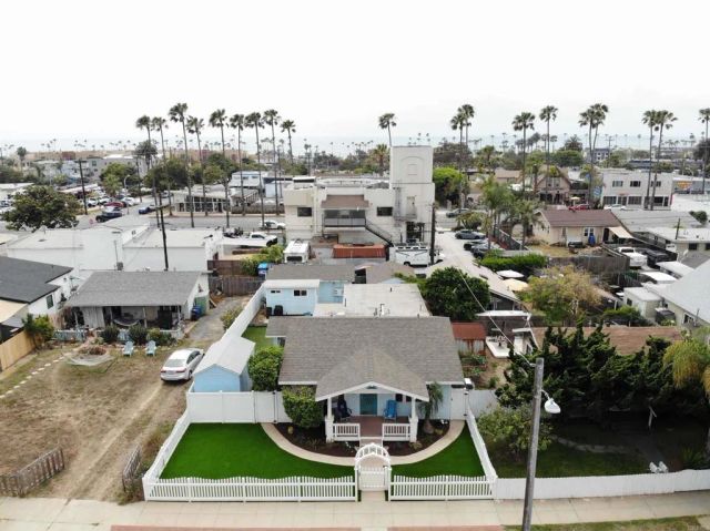 321 S Freeman Street, Oceanside, CA 92054