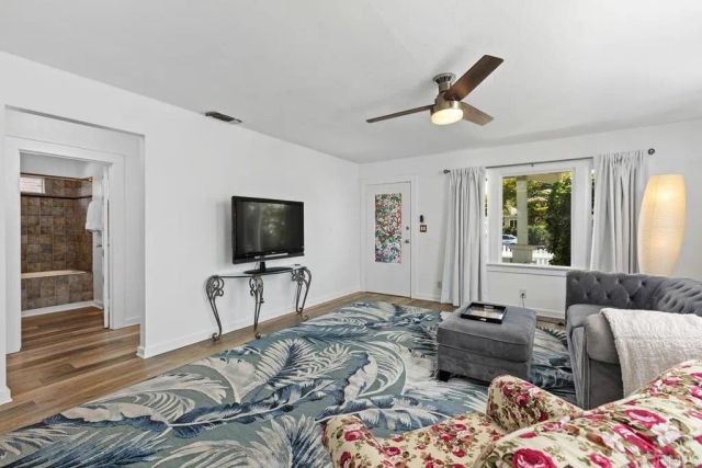 321 S Freeman Street, Oceanside, CA 92054