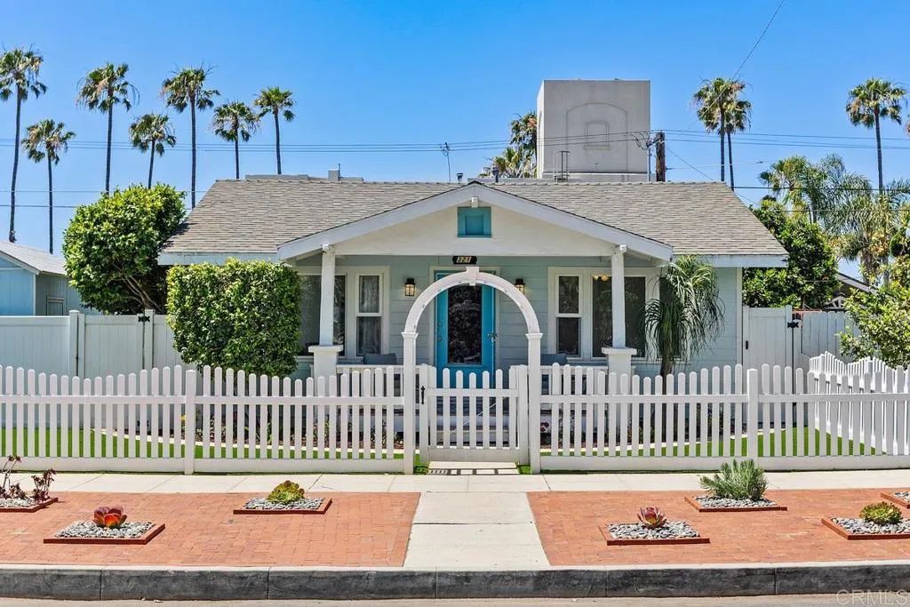 321 S Freeman Street, Oceanside, CA 92054