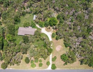 301 Navajo TRL, Georgetown, TX 78633
