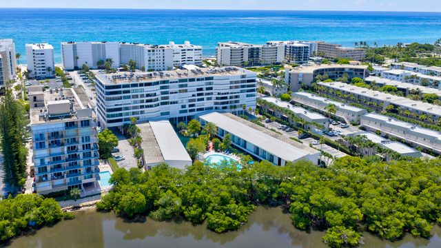 3589 S Ocean Boulevard 30, South Palm Beach, FL 33480