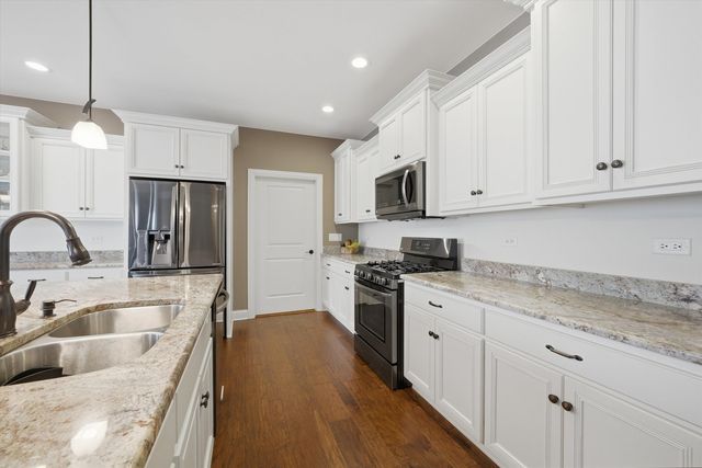 16264 W Pinto Lane, Manhattan, IL 60442