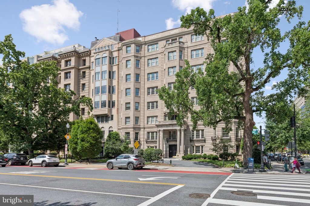 1026 16TH ST NW #801, Washington, DC 20036