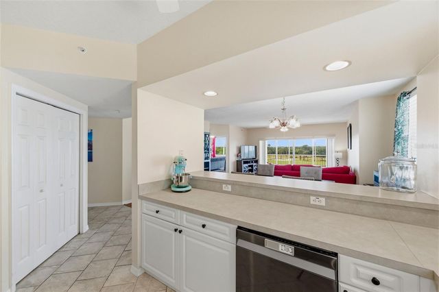 1200 COUNTRY CLUB DRIVE 1206, Largo, FL 33771