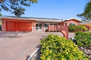 5166 39TH STREET S, St Petersburg, FL 33711