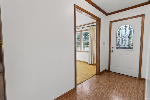 2492 S Roberts Way, Logansport, IN 46947