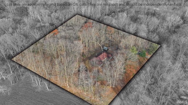 2492 S Roberts Way, Logansport, IN 46947