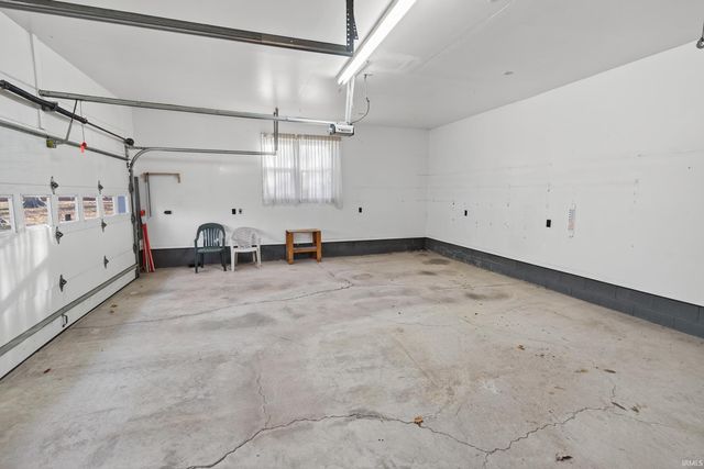 2492 S Roberts Way, Logansport, IN 46947