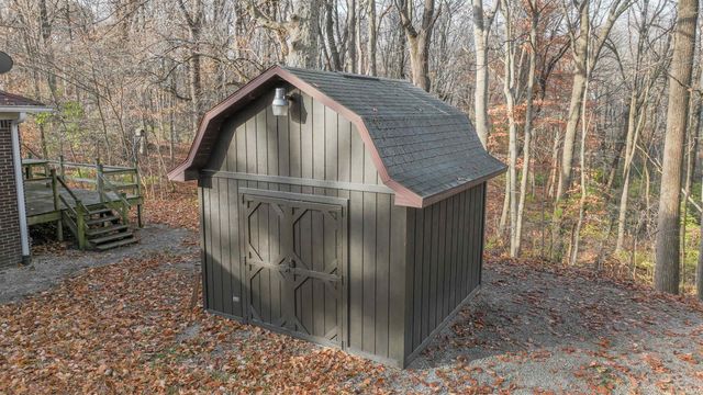 2492 S Roberts Way, Logansport, IN 46947