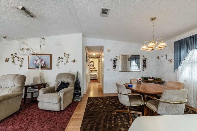 489 VILLAGE CIRCLE SW, Winter Haven, FL 33880