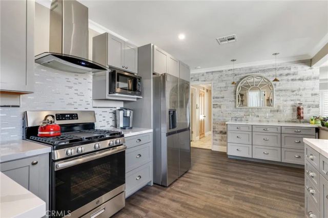 6522 Belmar Avenue, Reseda, CA 91335