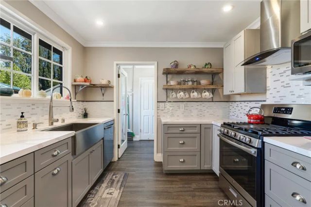 6522 Belmar Avenue, Reseda, CA 91335