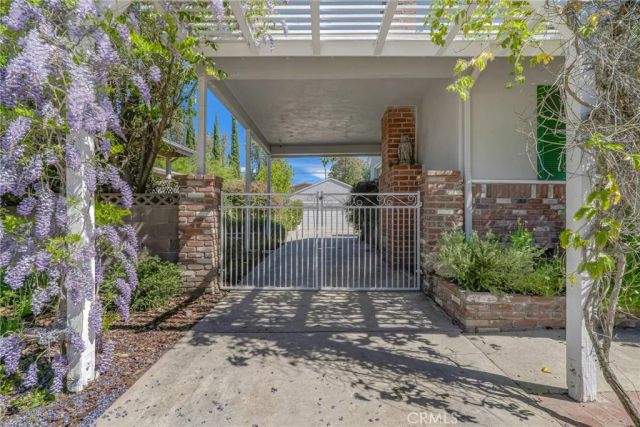 6522 Belmar Avenue, Reseda, CA 91335