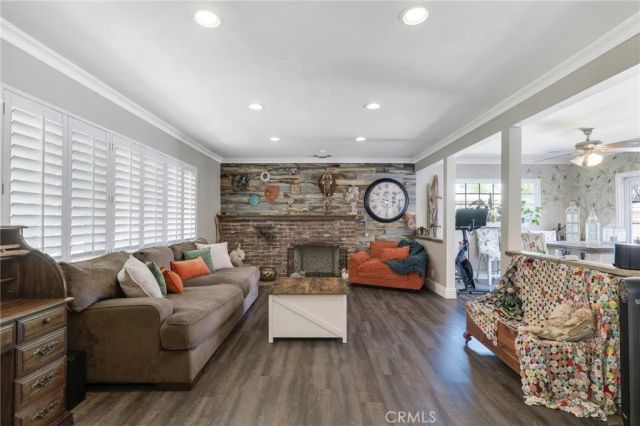 6522 Belmar Avenue, Reseda, CA 91335