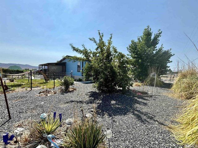 660 S Meridian Road, Lovelock, NV 89419