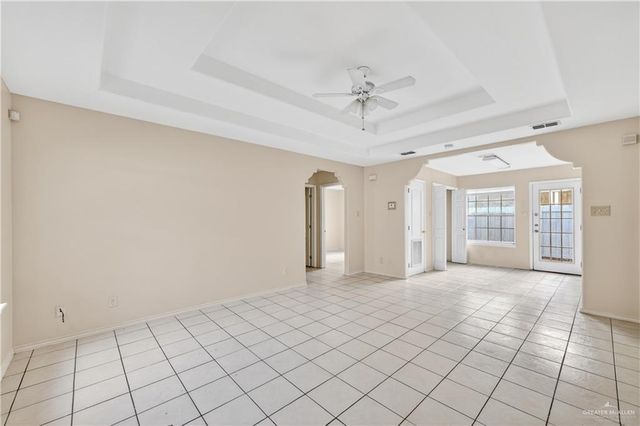 2505 Redbud Avenue A, Mcallen, TX 78504