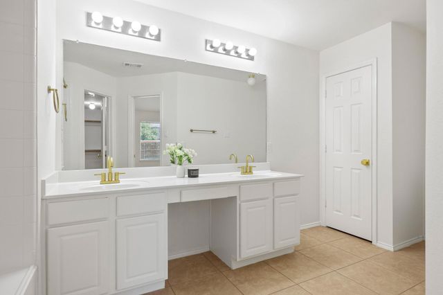 1204 Bayside Drive, Wylie, TX 75098