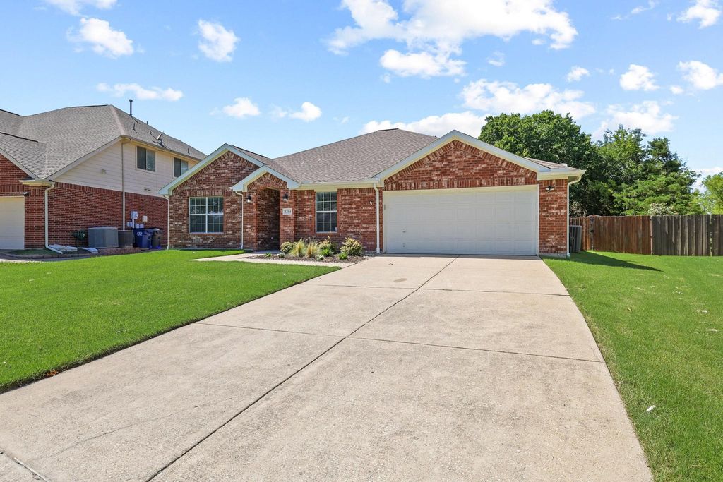 1204 Bayside Drive, Wylie, TX 75098