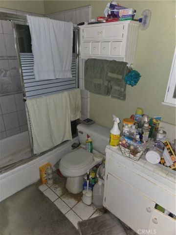 1430 W Hillandale, La Habra, CA 90631