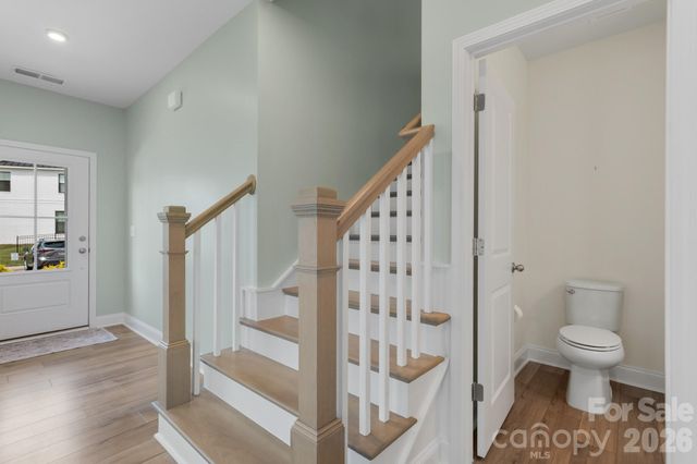 6113 Mariemont Circle, Charlotte, NC 28226