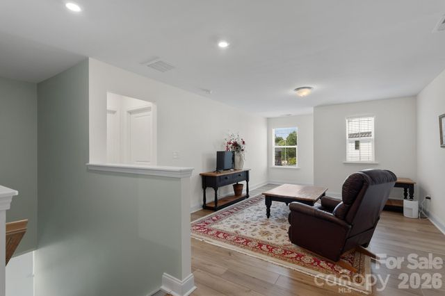 6113 Mariemont Circle, Charlotte, NC 28226