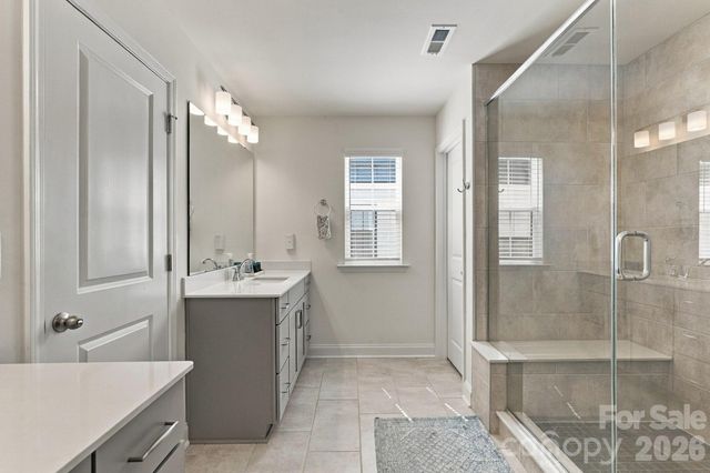 6113 Mariemont Circle, Charlotte, NC 28226