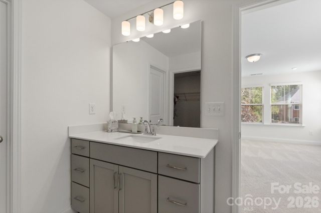 6113 Mariemont Circle, Charlotte, NC 28226