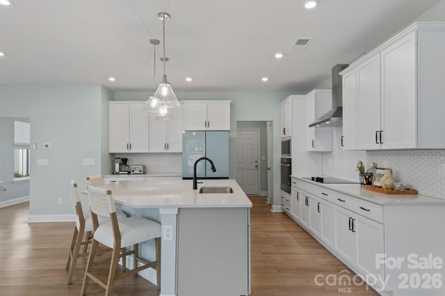 6113 Mariemont Circle, Charlotte, NC 28226