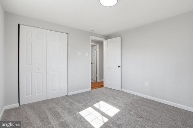 2571 LOCUST RD, Dover, PA 17315