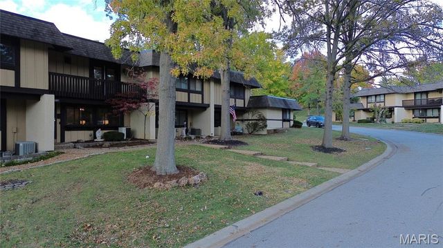 1357 Hampton Road C, St Charles, MO 63303